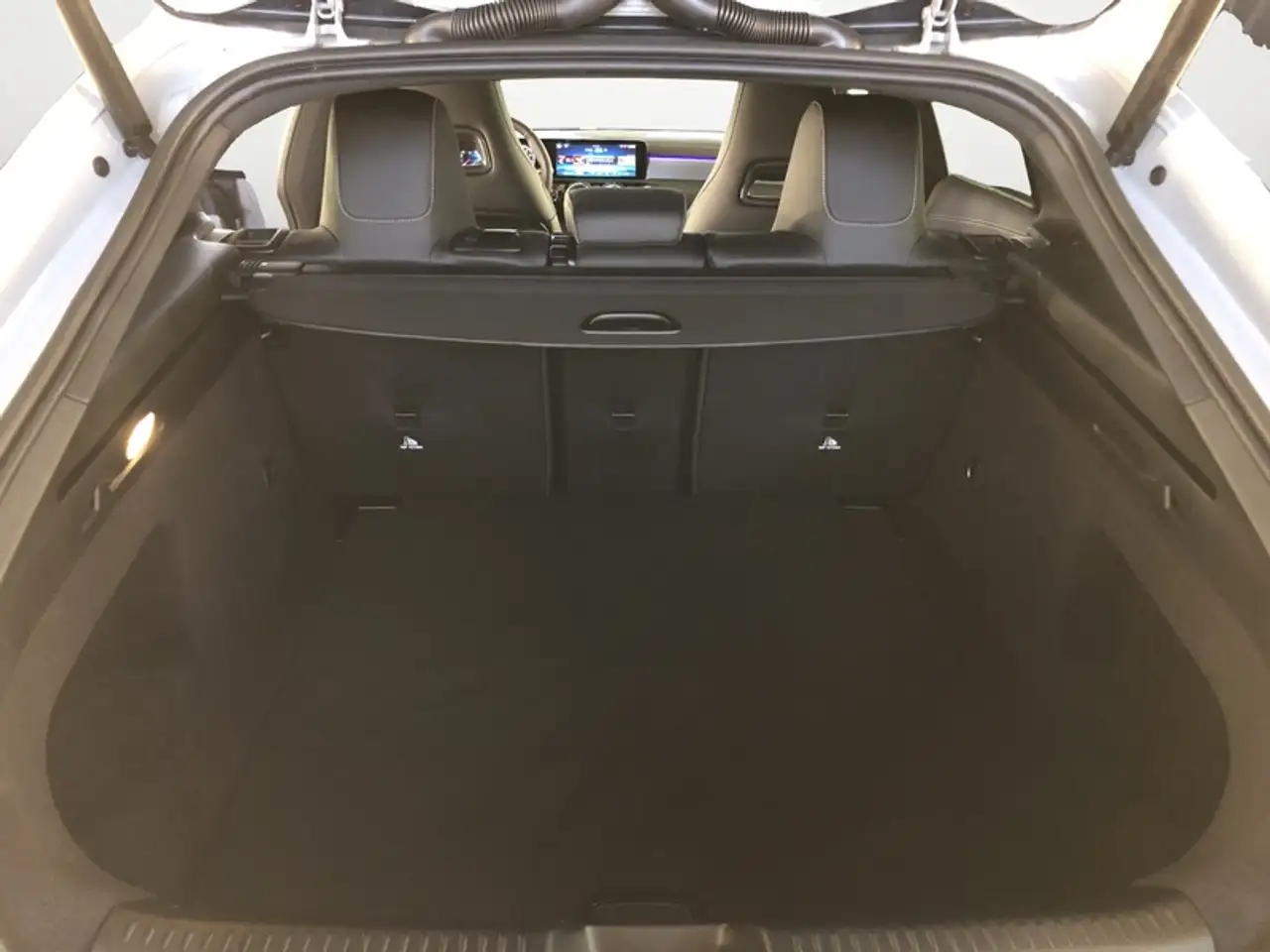 Mercedes-Benz CLA 200 10