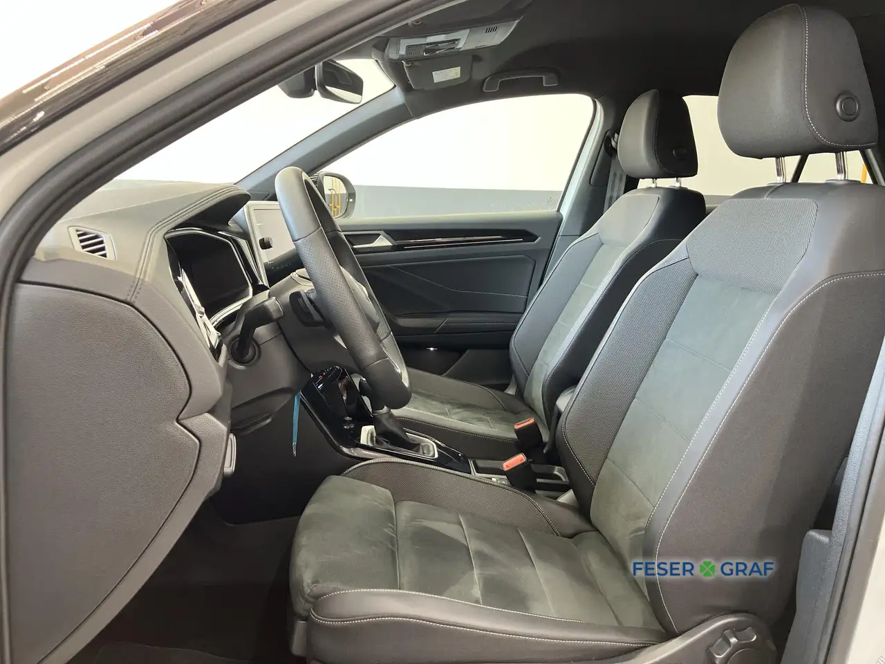 Volkswagen T-Roc 9
