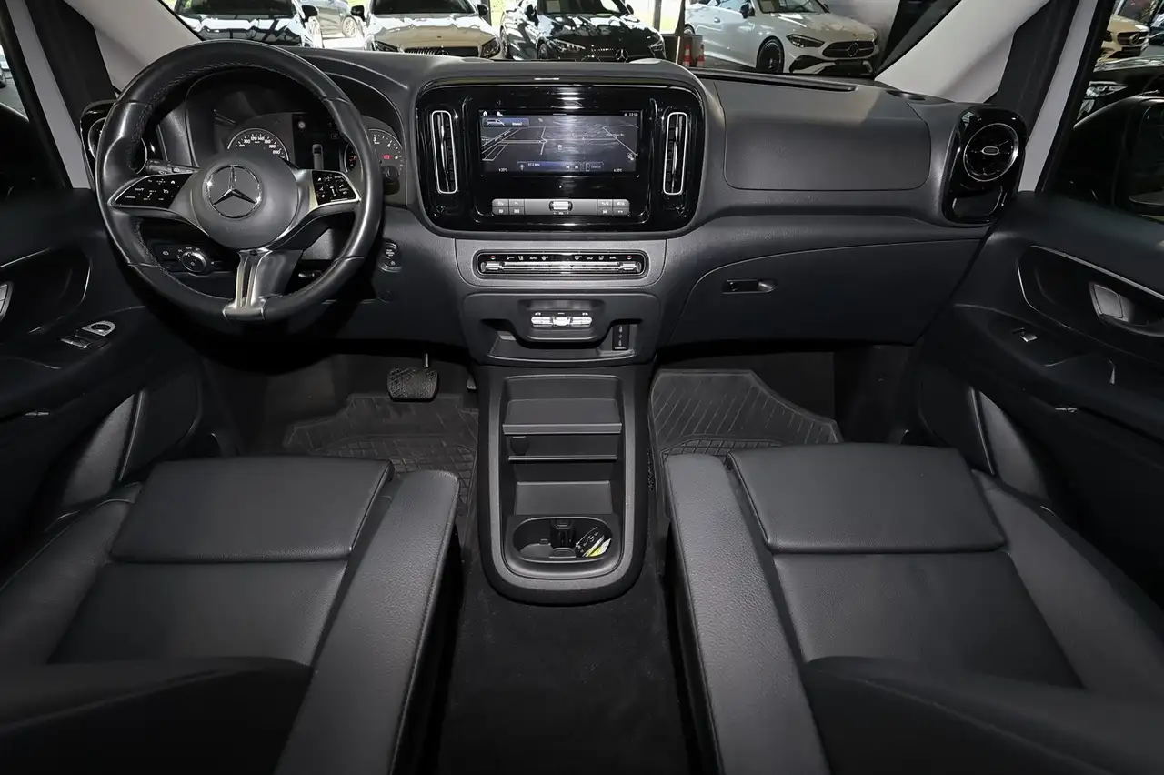 Mercedes-Benz Vito 119 5