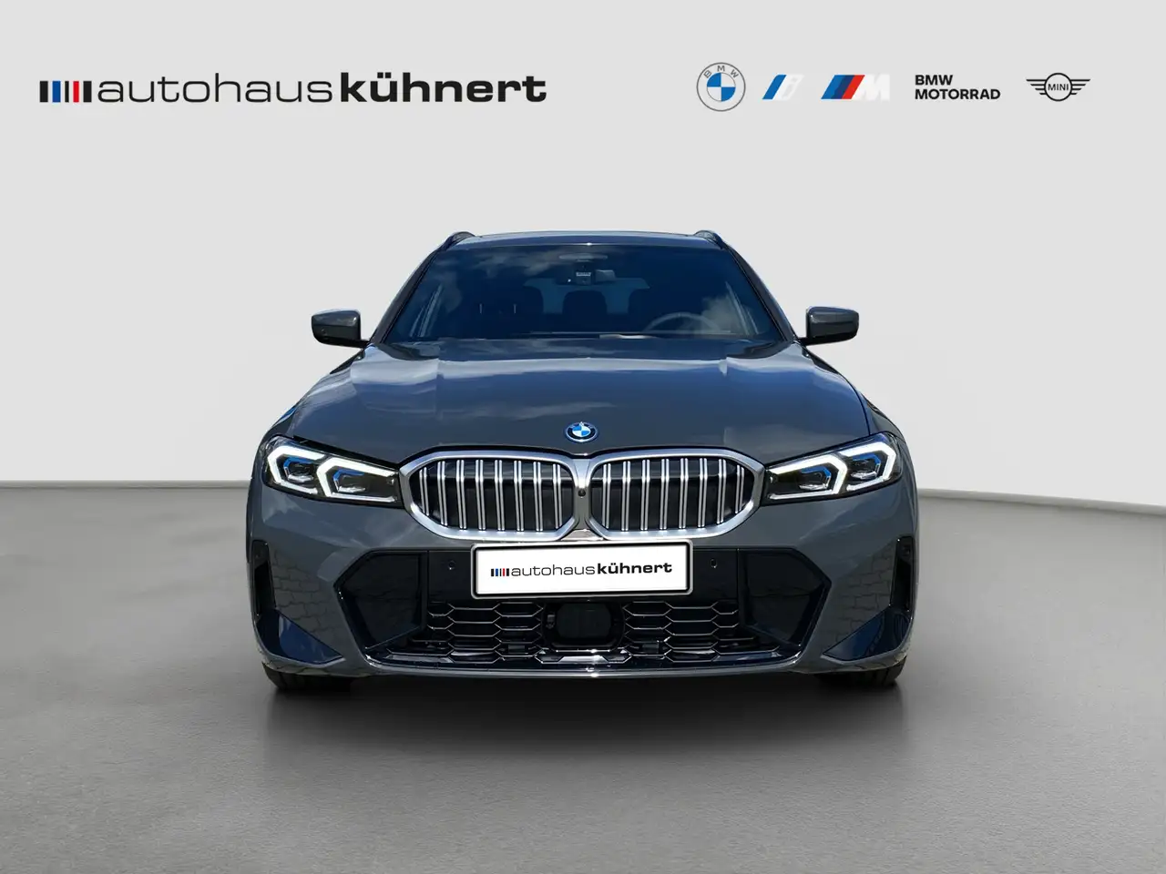 BMW 330 2
