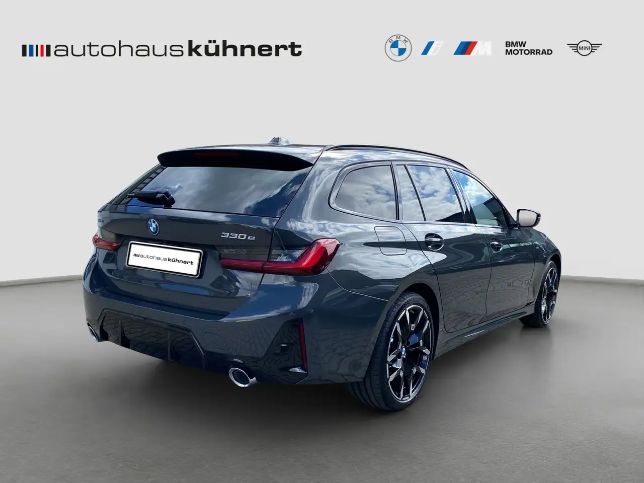 BMW 330 6