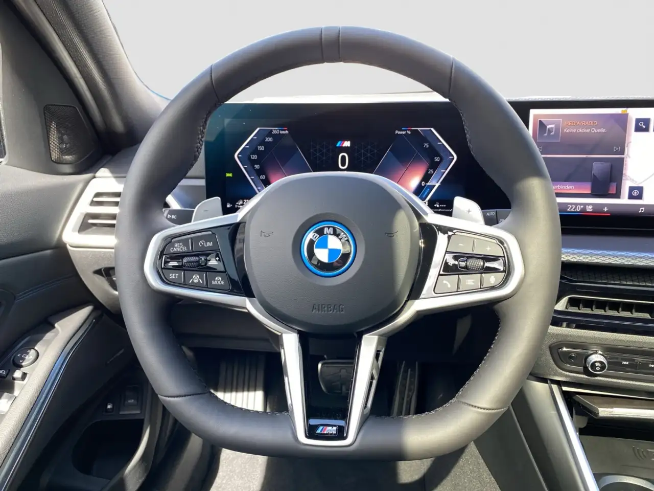 BMW 330 12