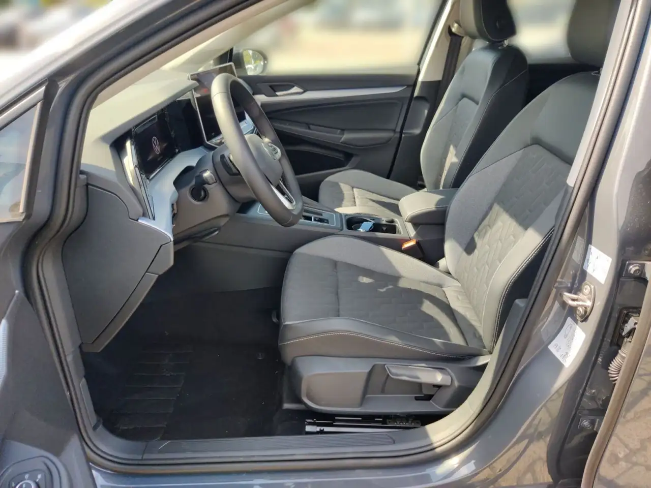 Volkswagen Golf 11