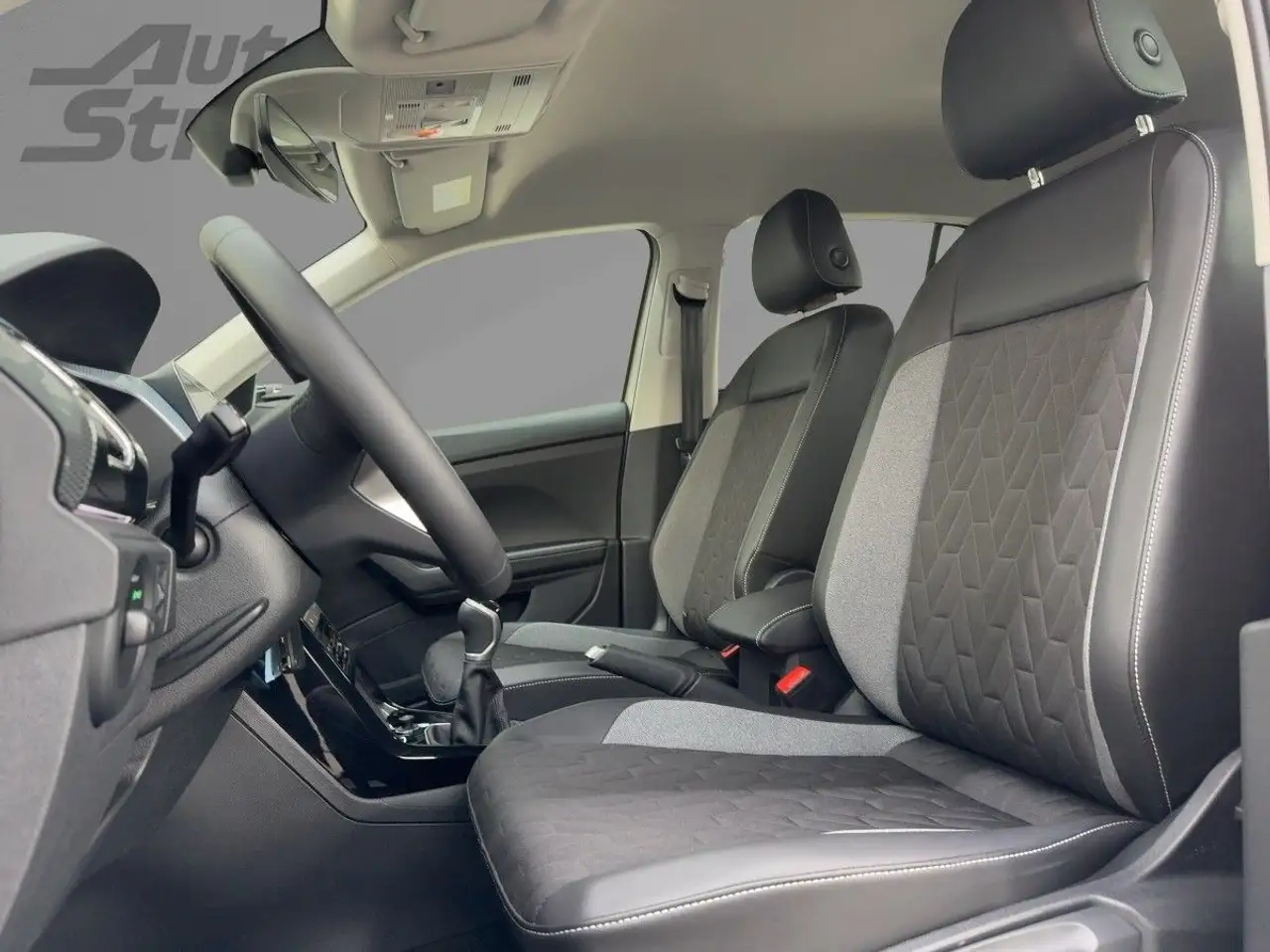 Volkswagen T-Cross 10