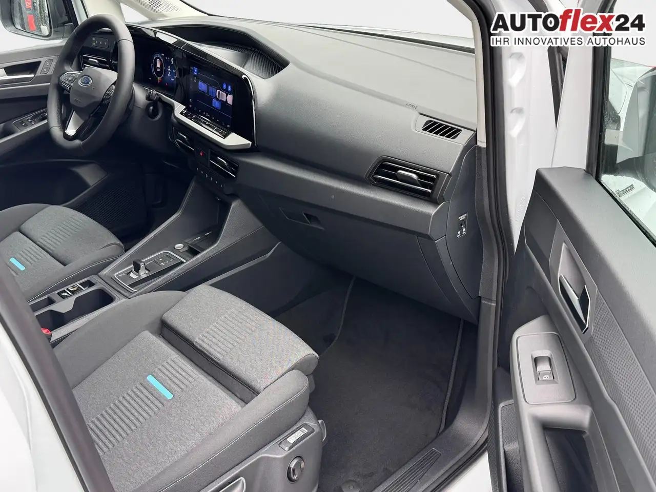 Ford Grand 10