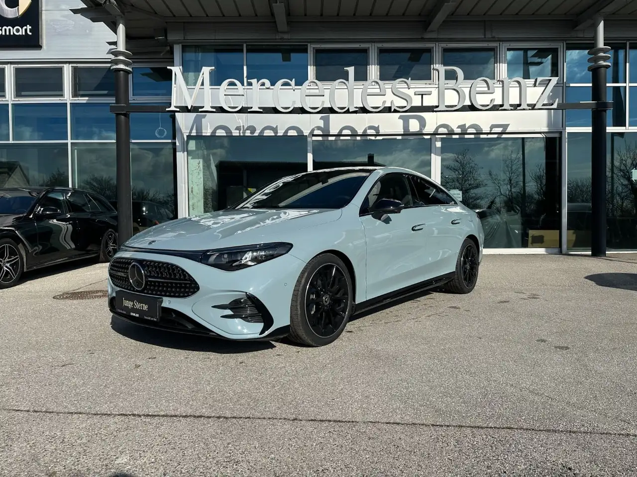 Mercedes-Benz CLA 180 2