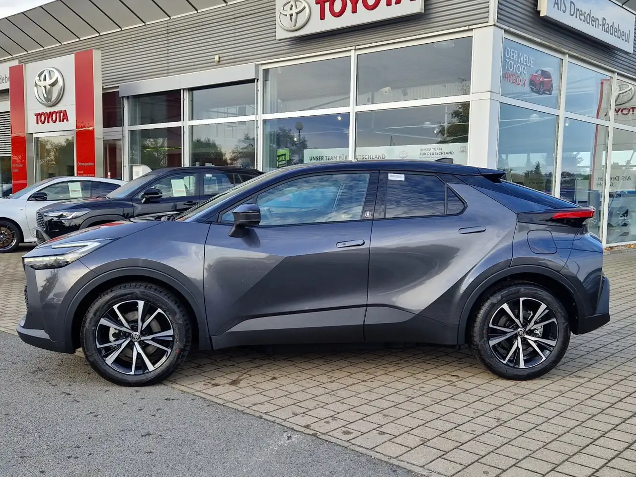 Toyota C-HR 5