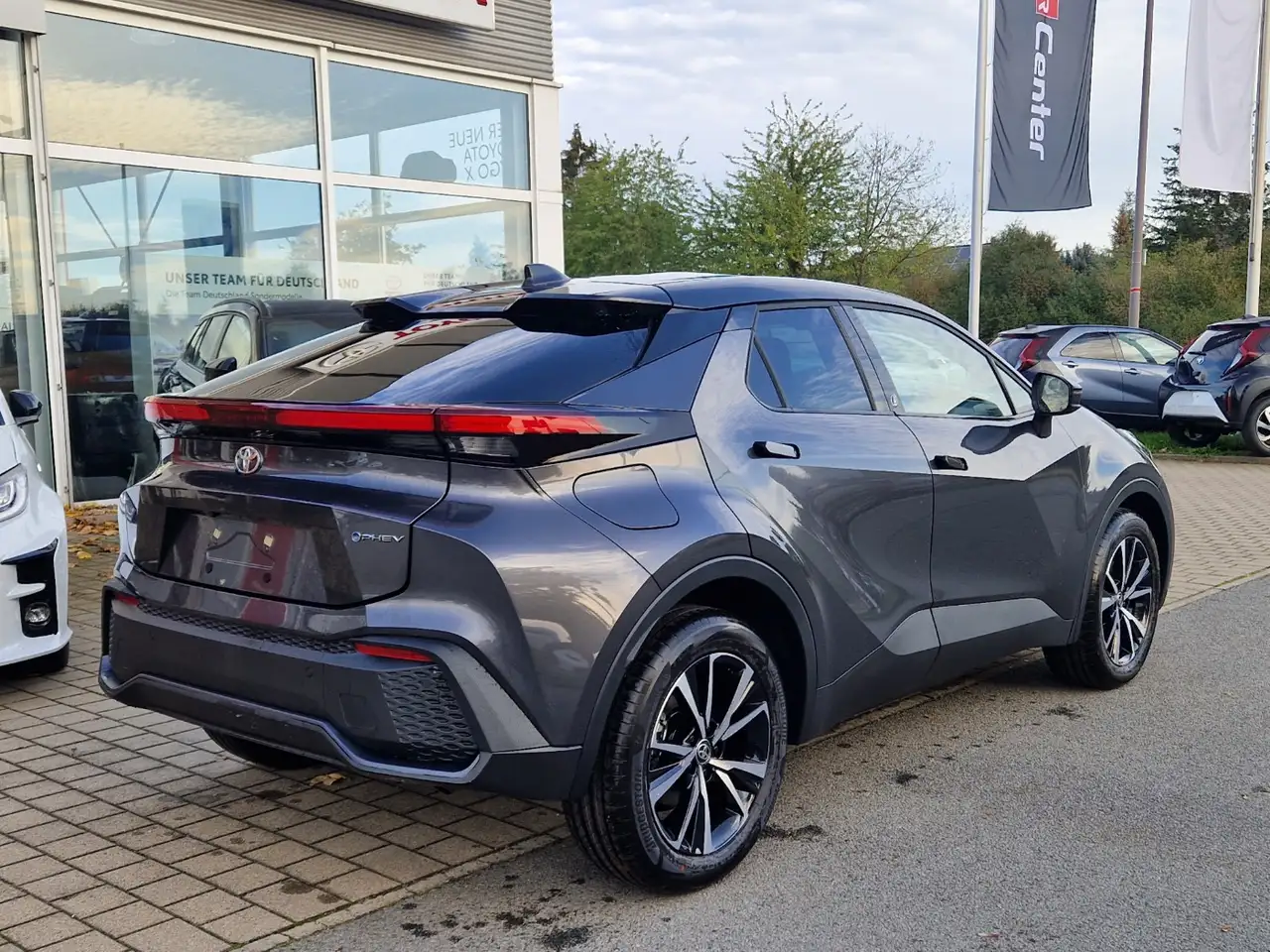 Toyota C-HR 6