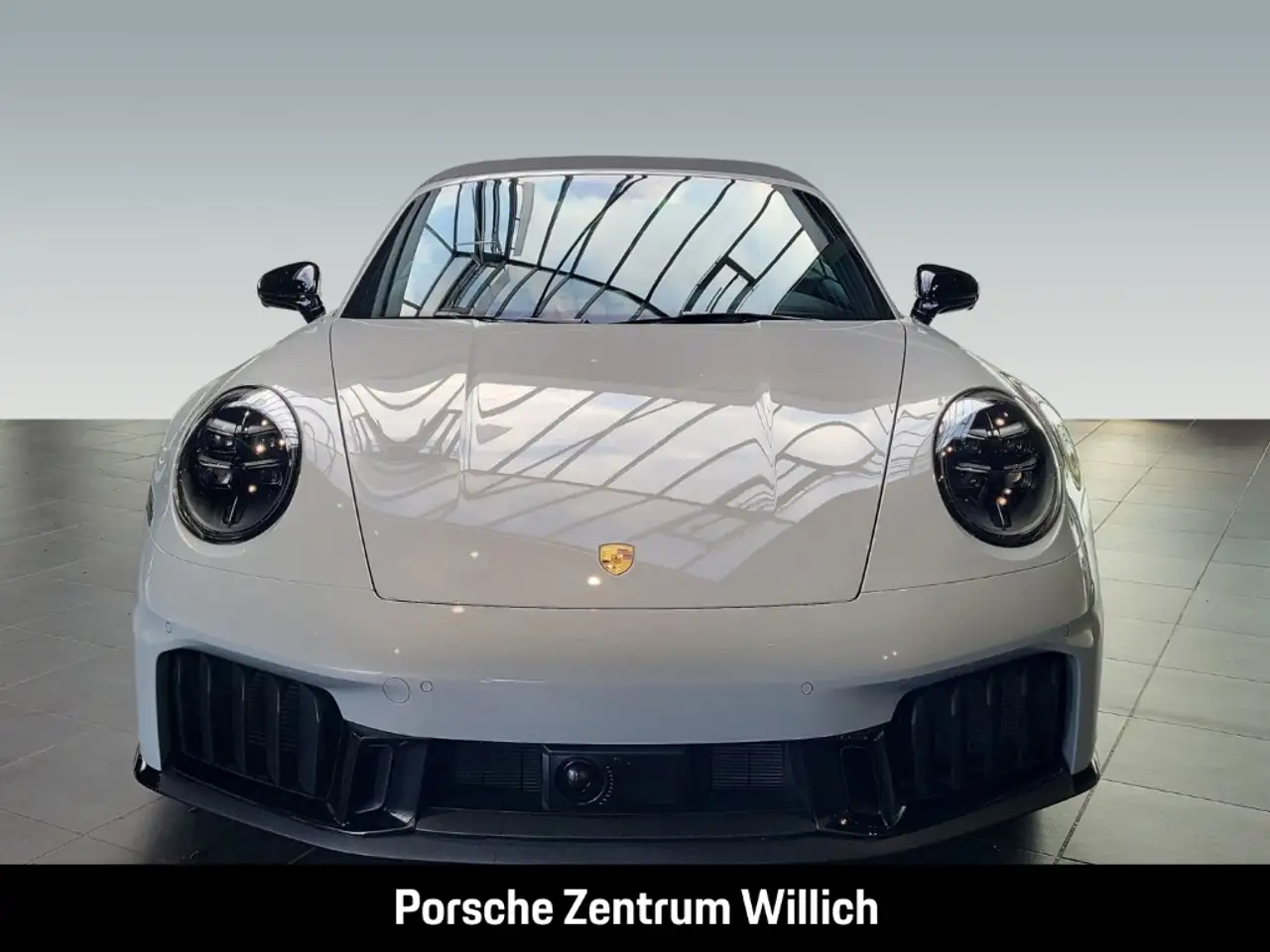 Porsche 992 911 4