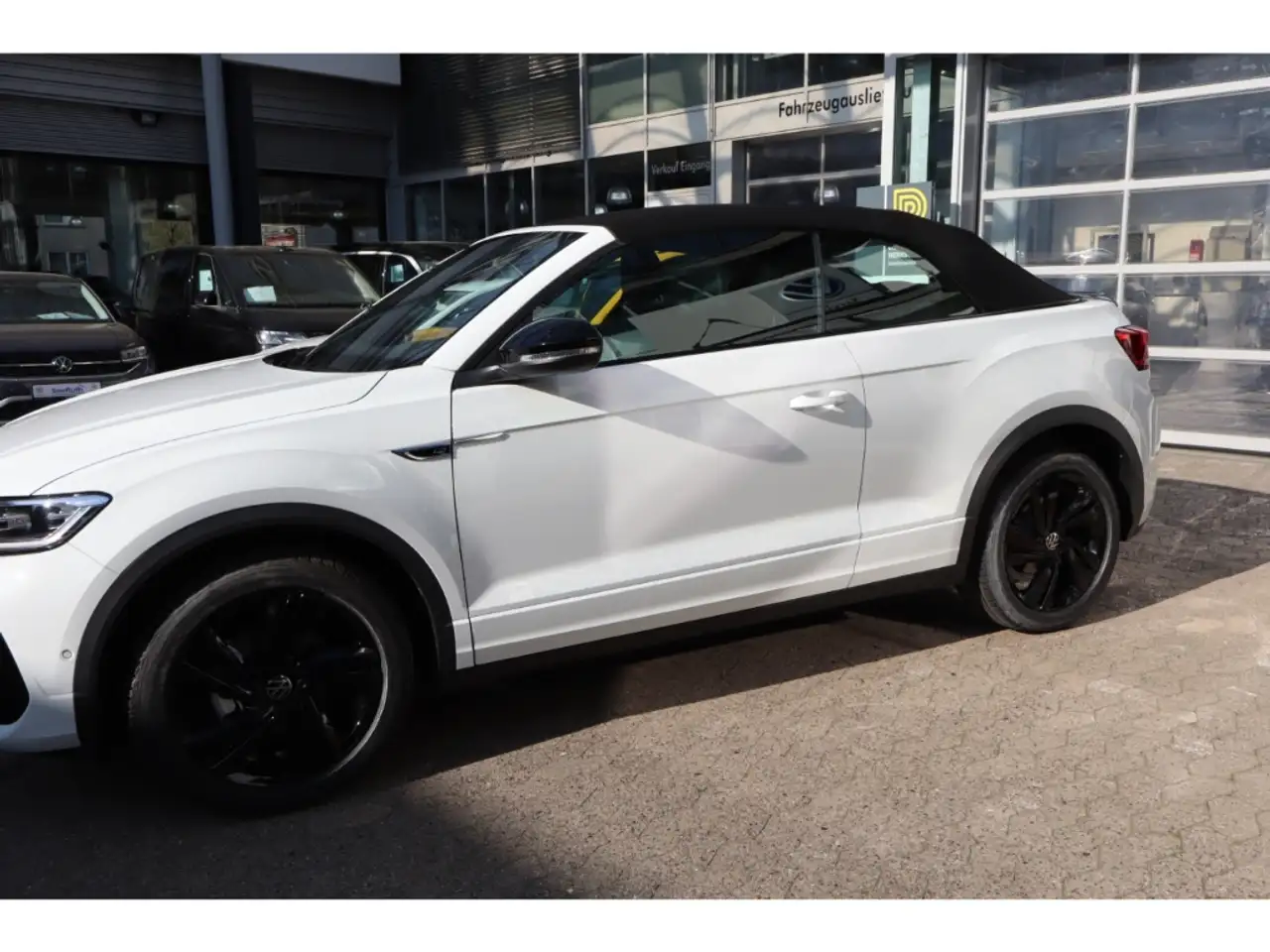Volkswagen T-Roc 8