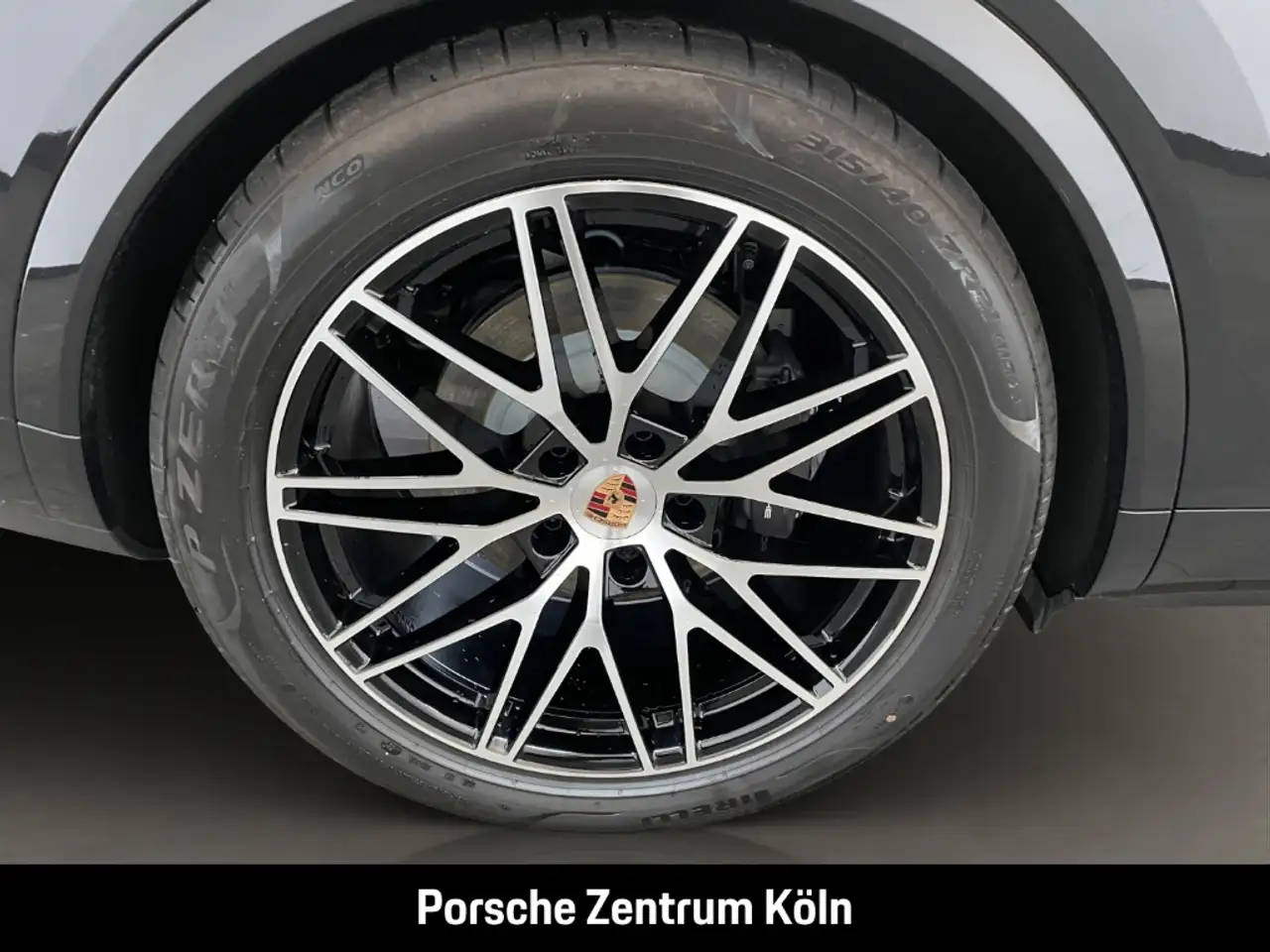 Porsche Cayenne 10