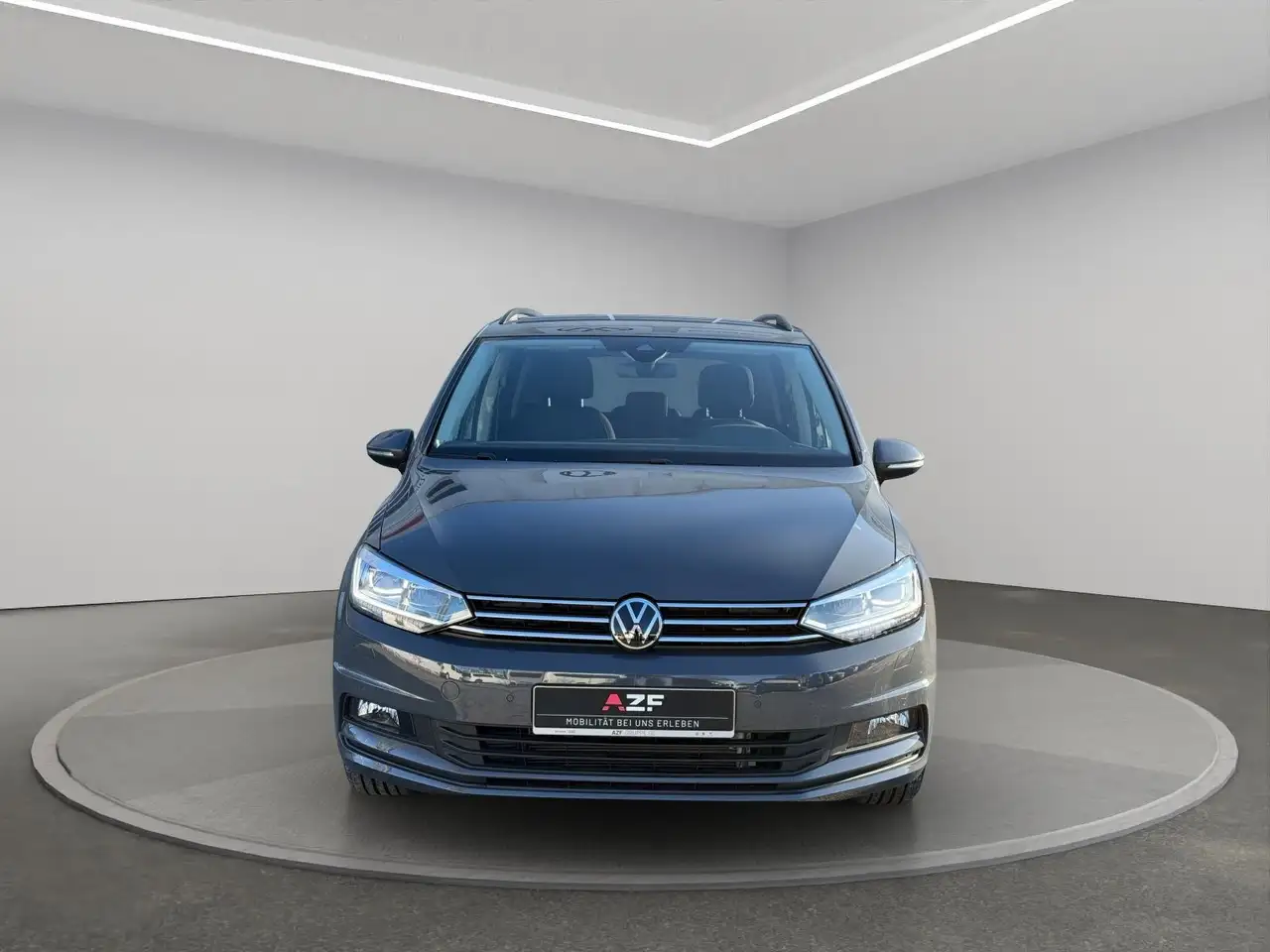 Volkswagen Touran 6