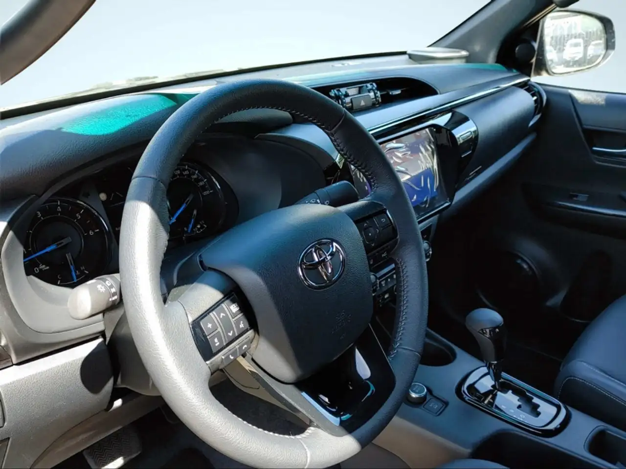 Toyota Hilux 5