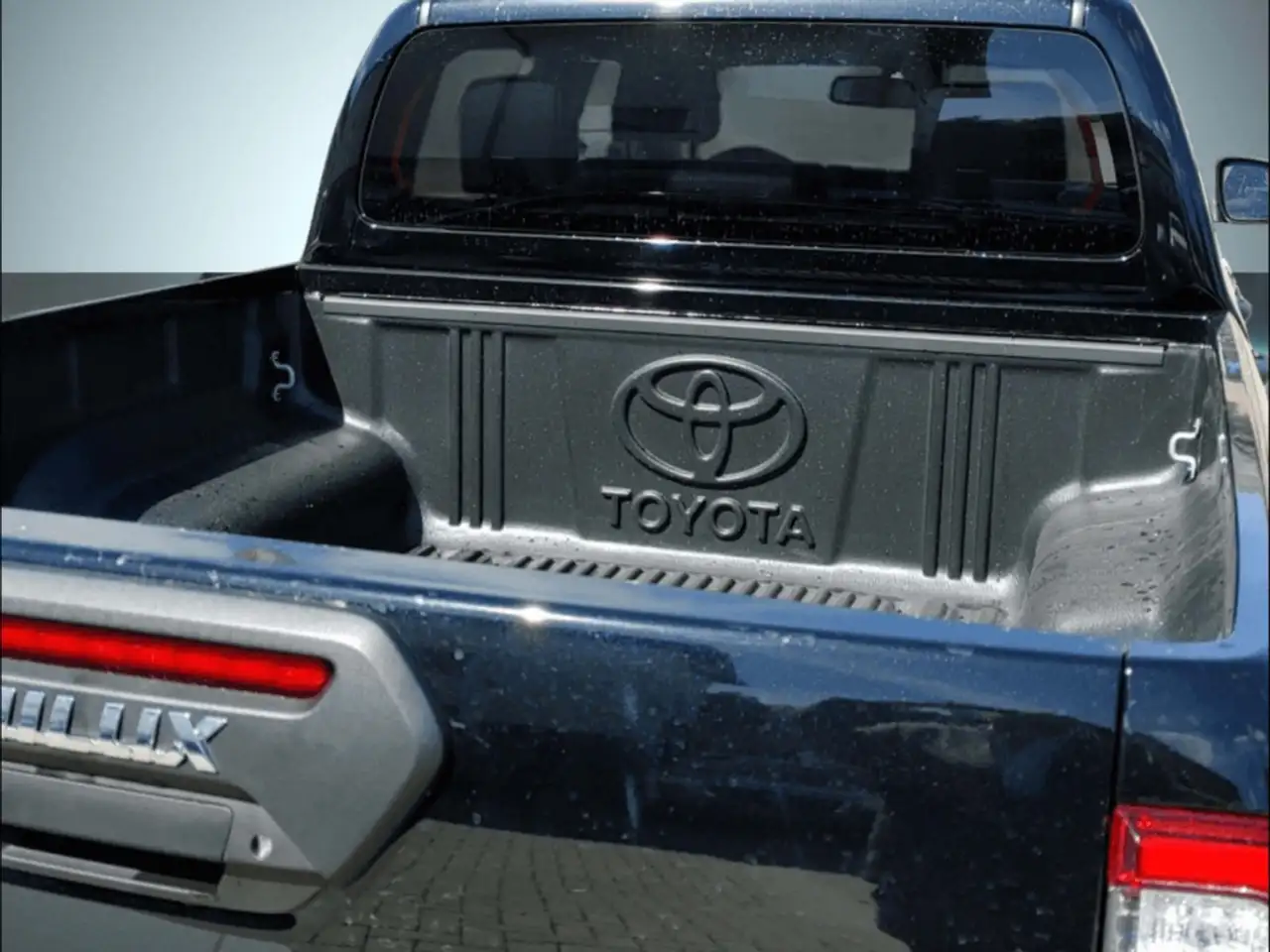 Toyota Hilux 10