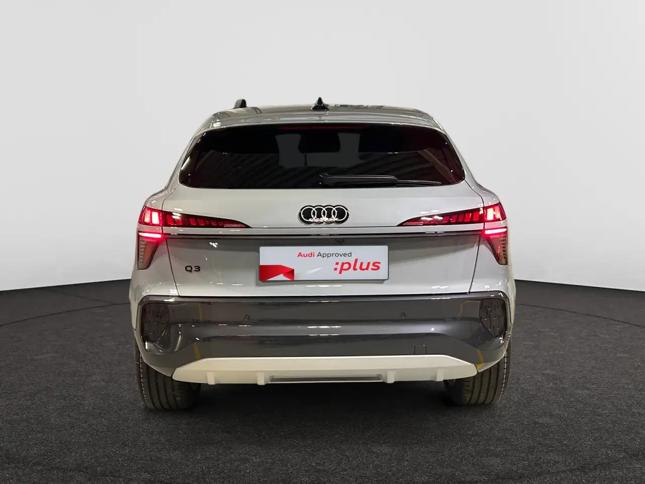 Audi Q3 5