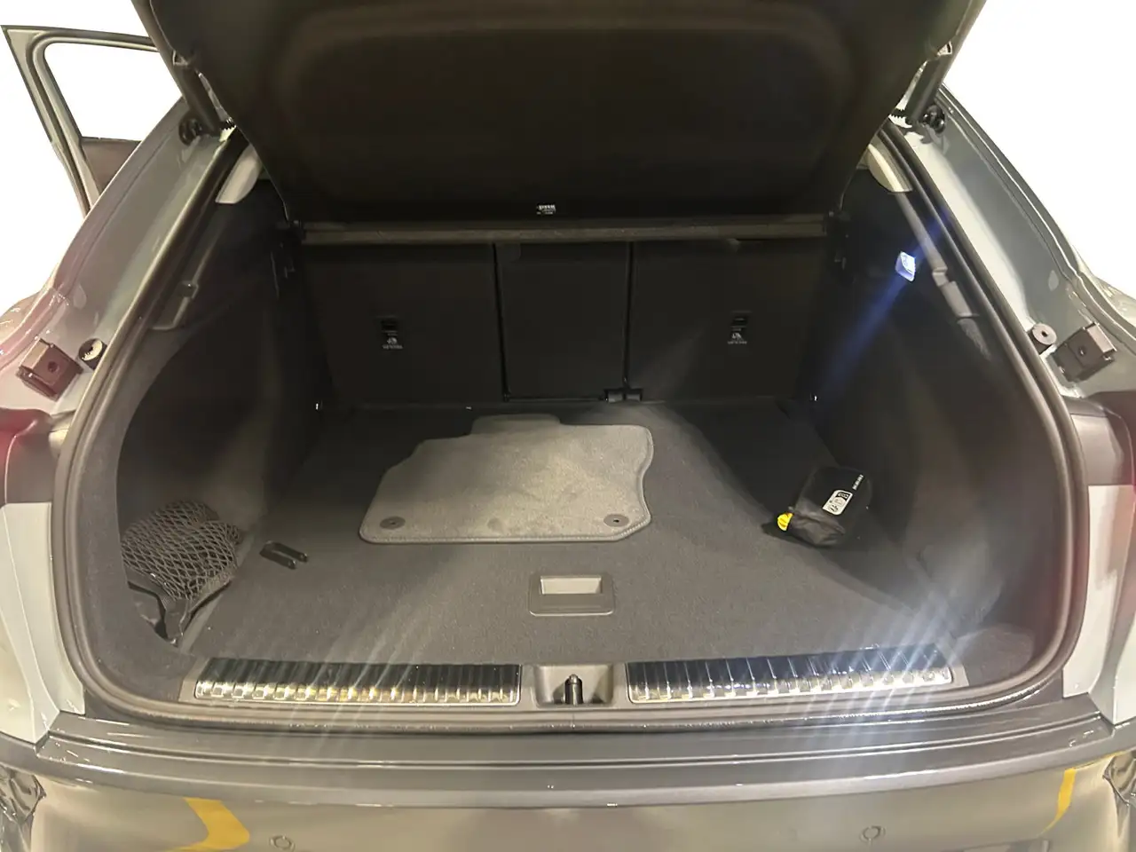 Audi Q3 9