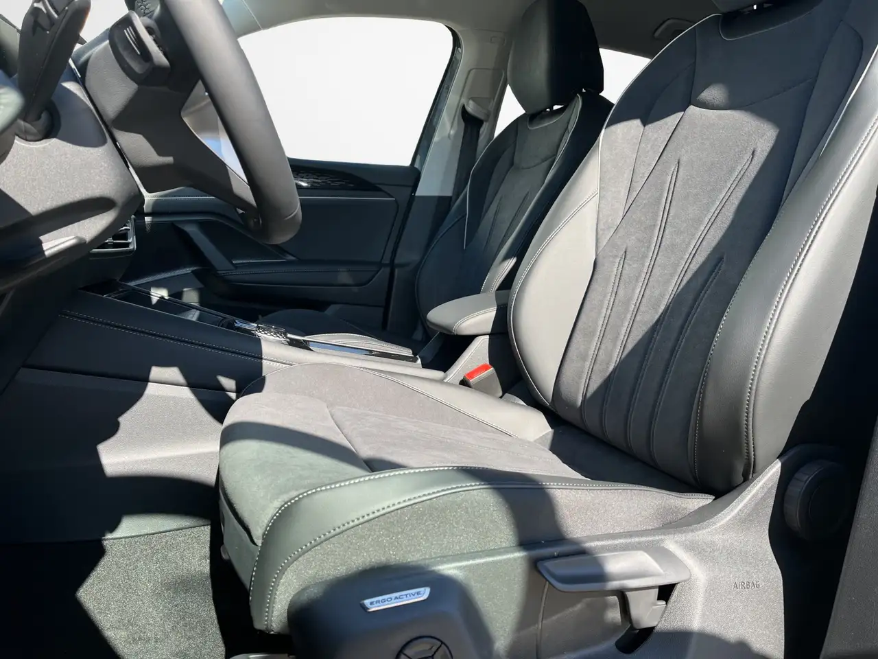 Volkswagen Tiguan 8