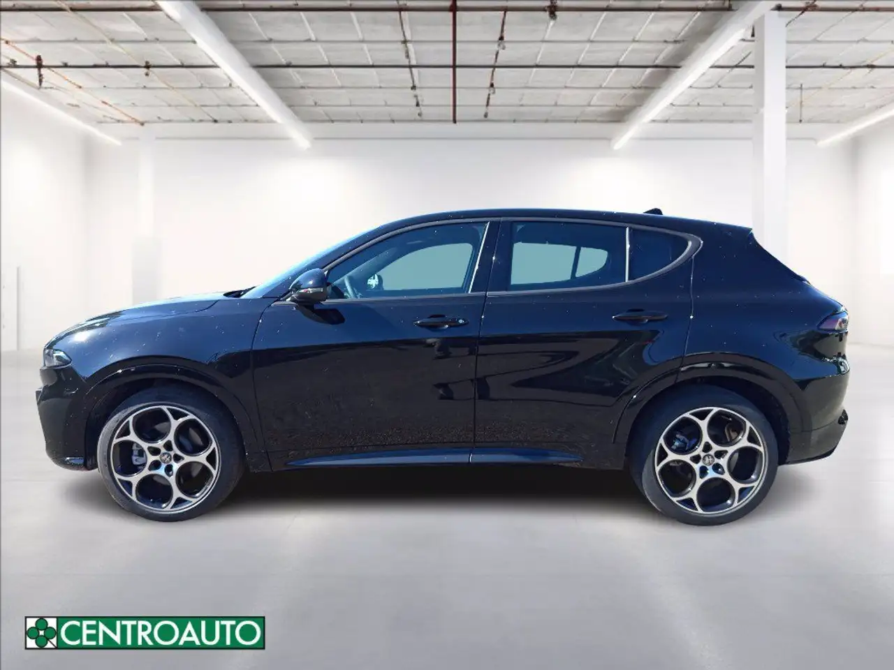 Alfa Romeo Tonale 4