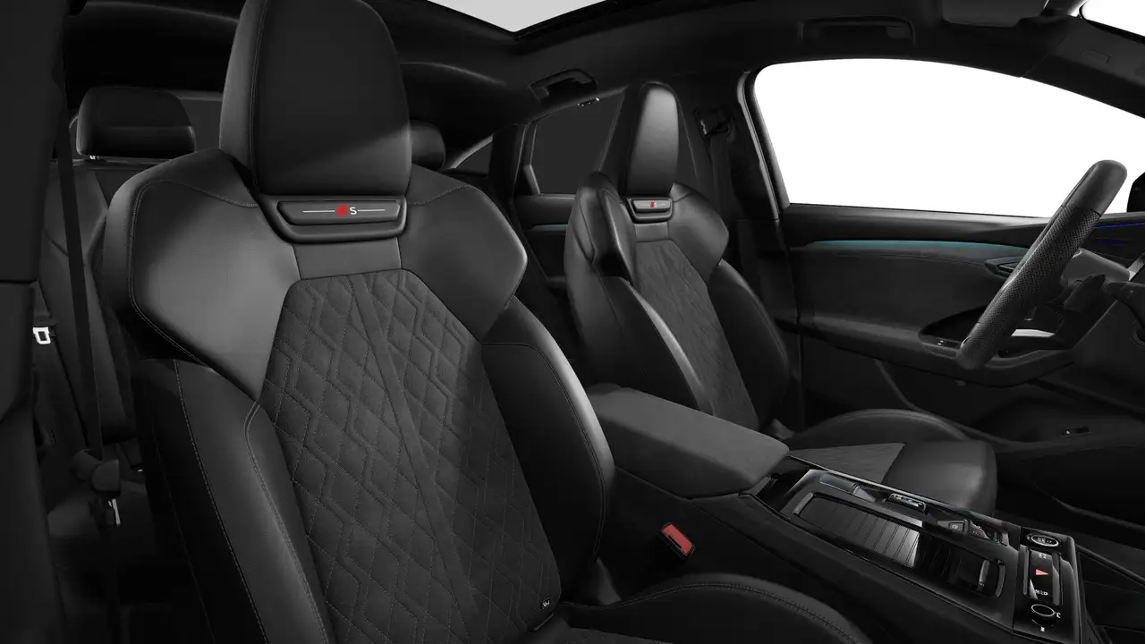 Audi Q6 6