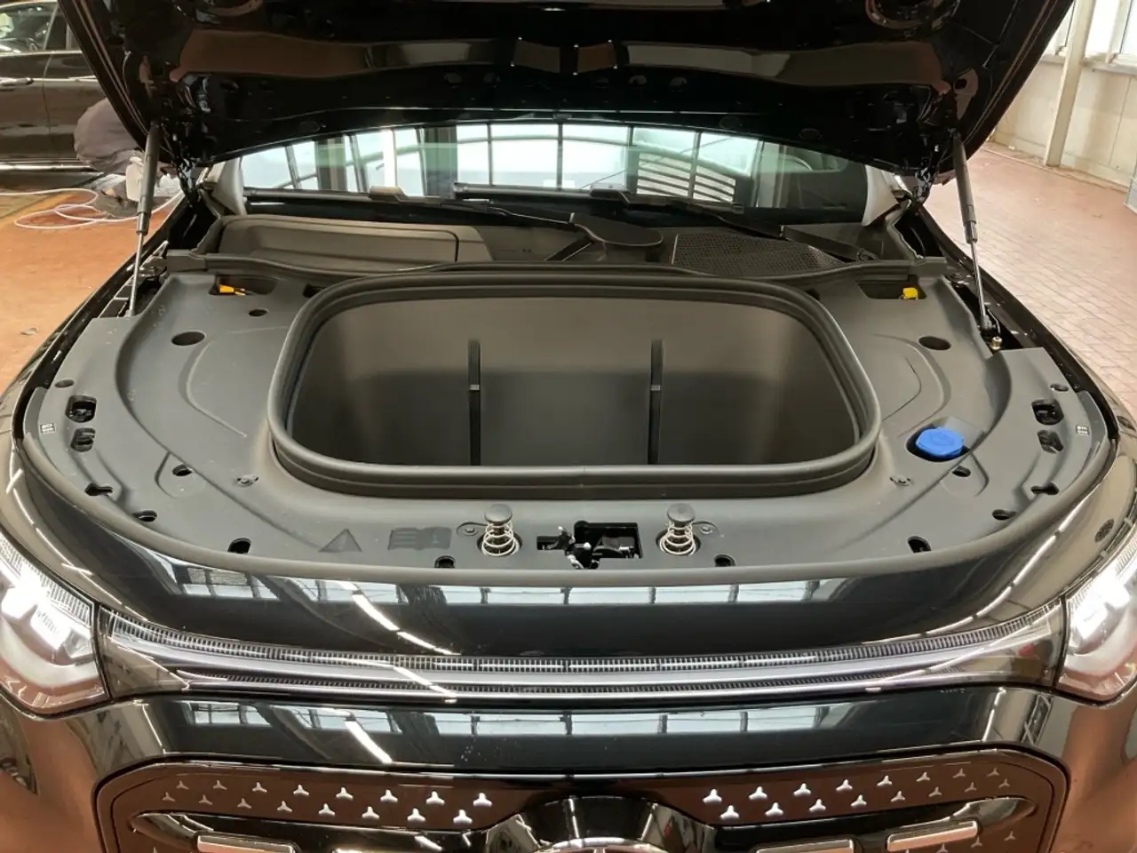 Mercedes-Benz GLB 250 4