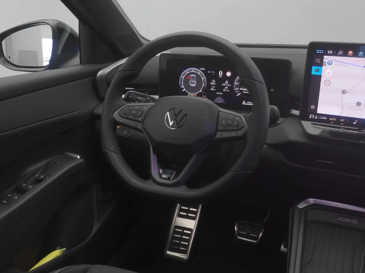 Volkswagen T-Roc 8