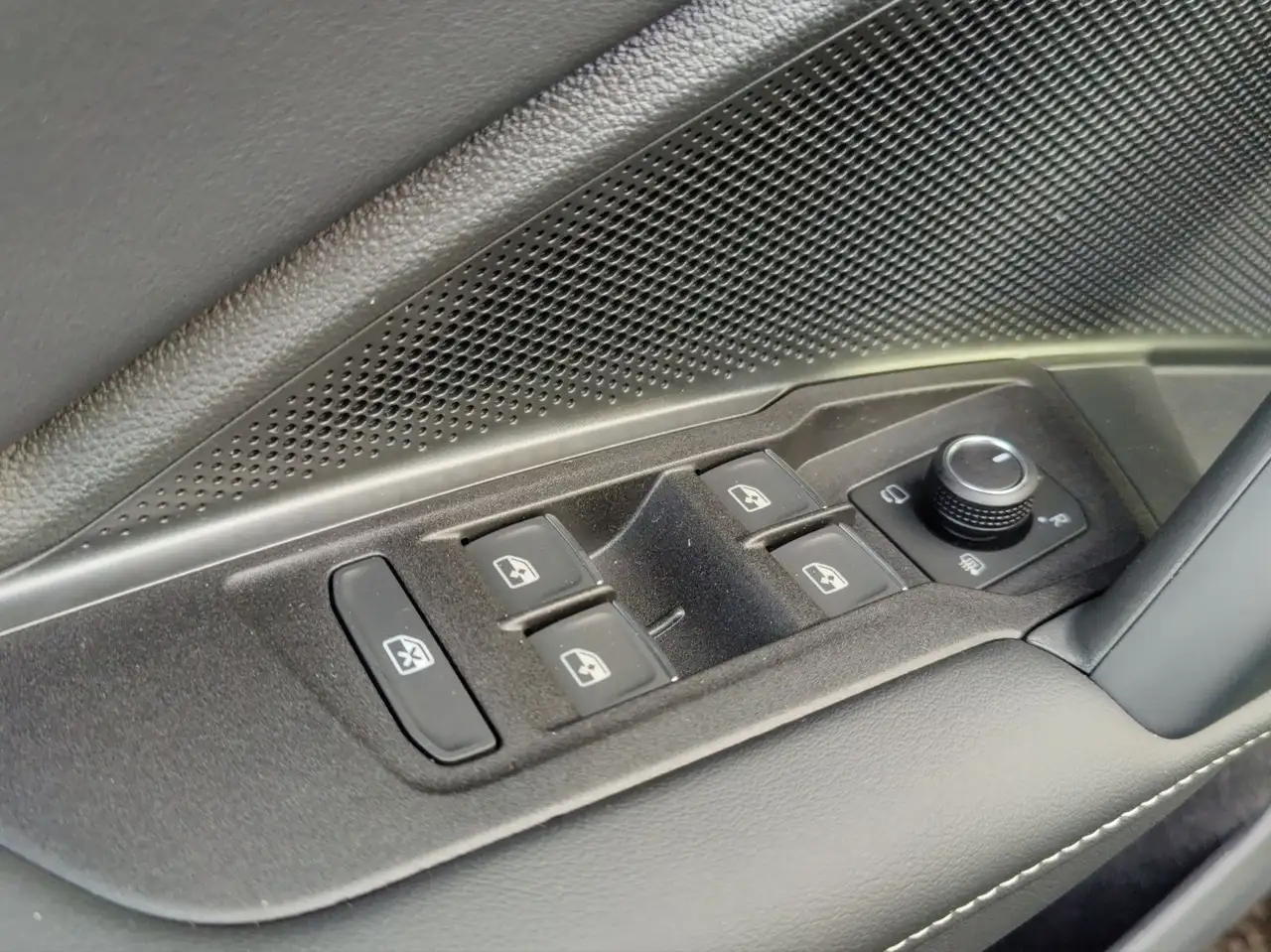 Volkswagen Tiguan 4