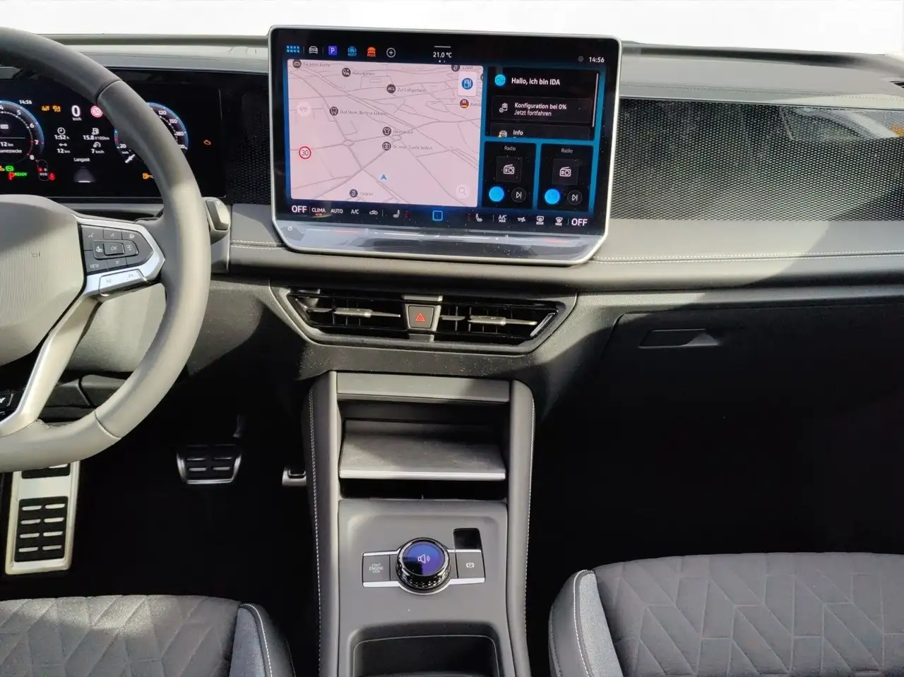 Volkswagen Tiguan 7