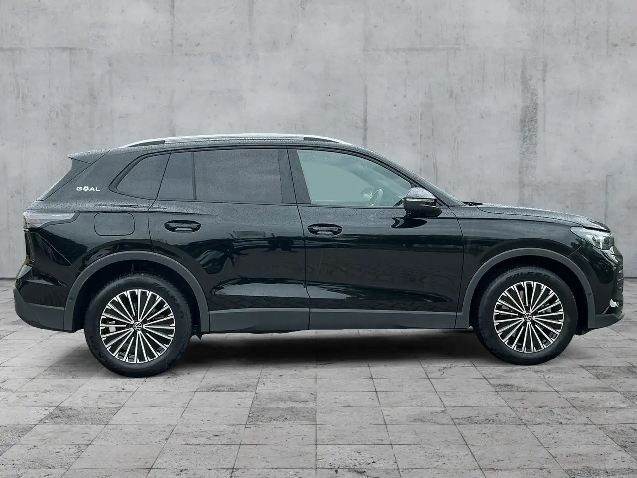 Volkswagen Tiguan 7