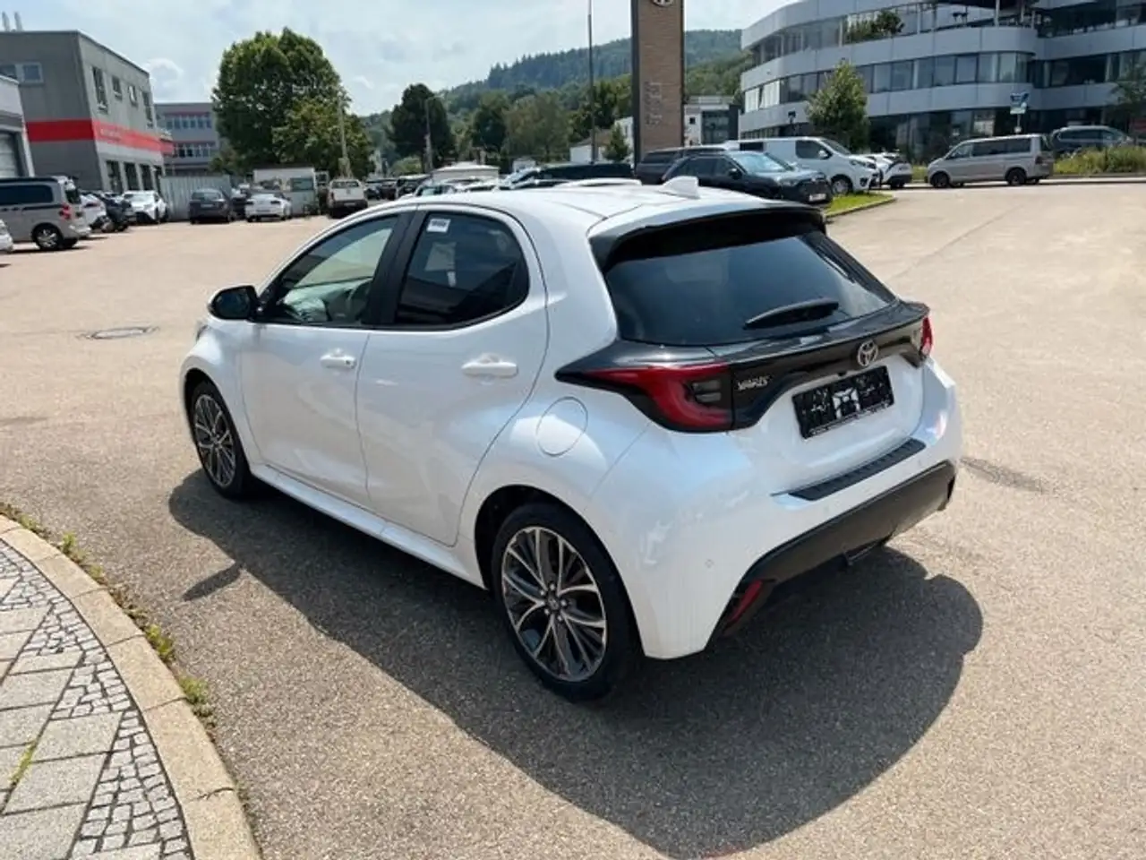 Toyota Yaris 5