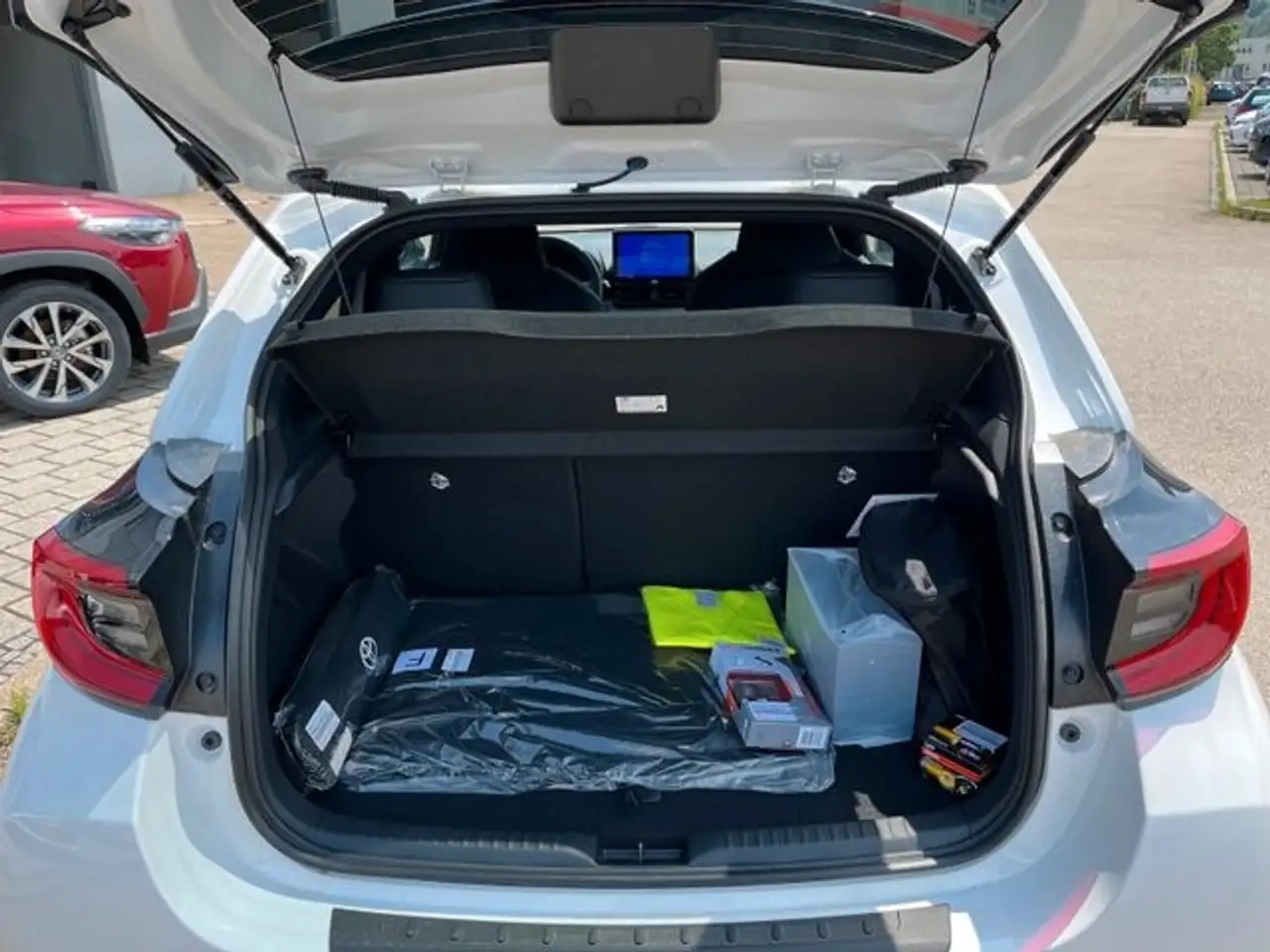 Toyota Yaris 9