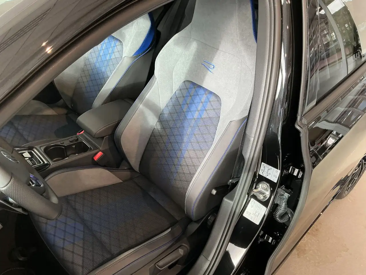 Volkswagen Golf 8