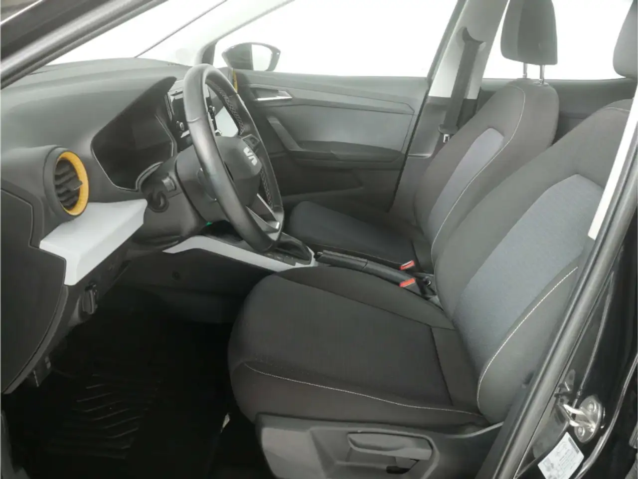 Seat Arona 10