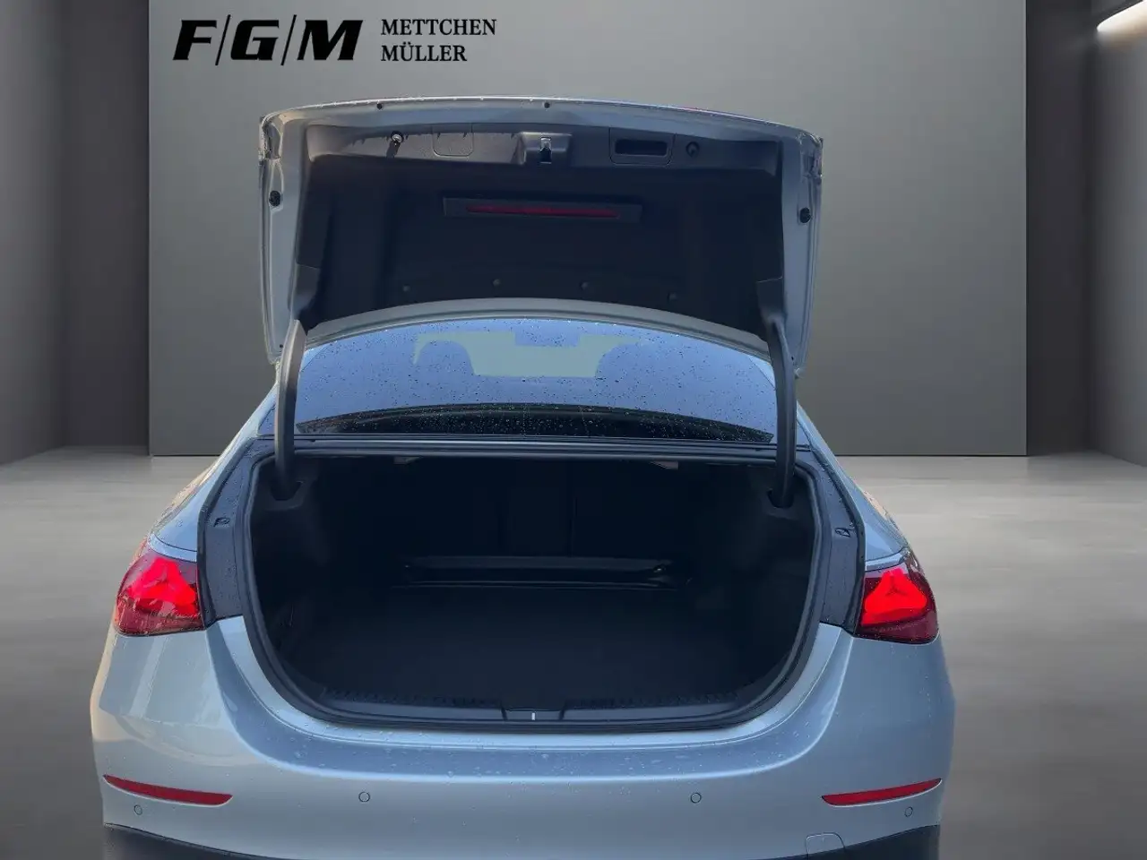 Mercedes-Benz E 220 5