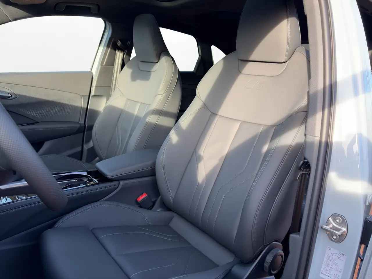 Audi Q3 14