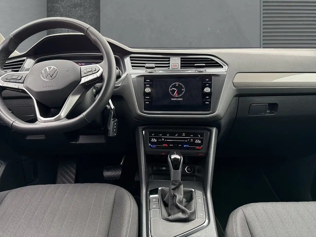 Volkswagen Tiguan 8
