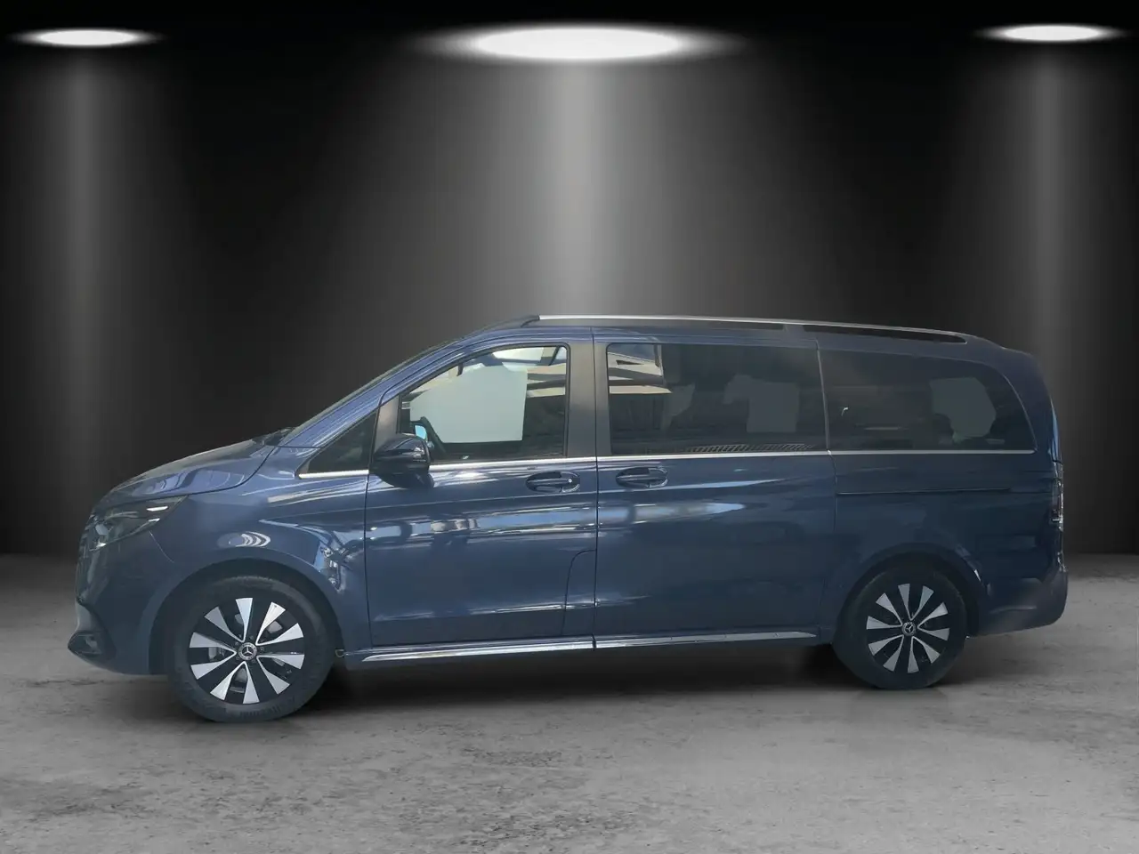 Mercedes-Benz EQV 300 2