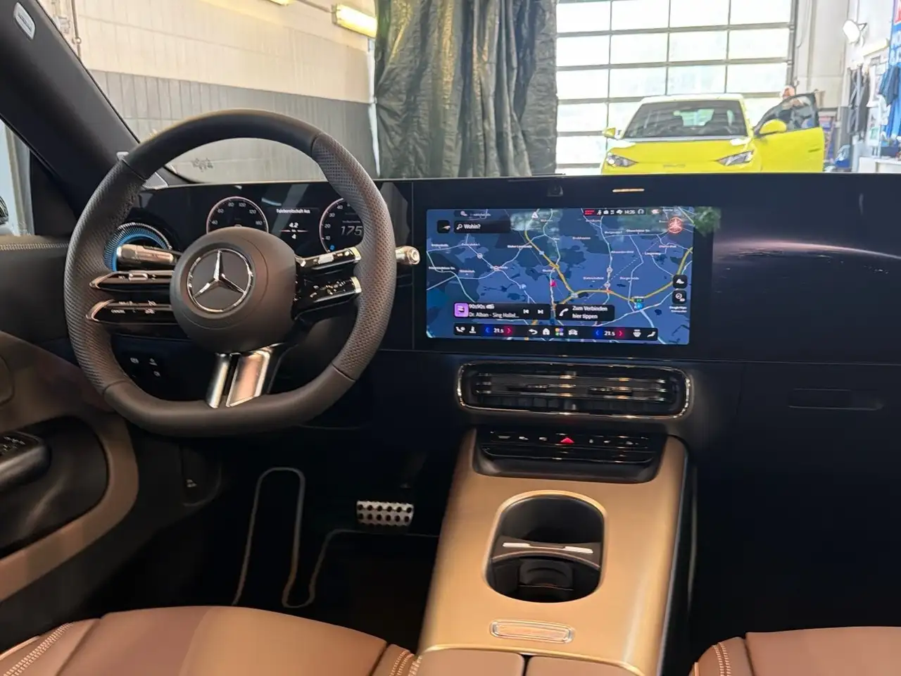 Mercedes-Benz CLA 250 9