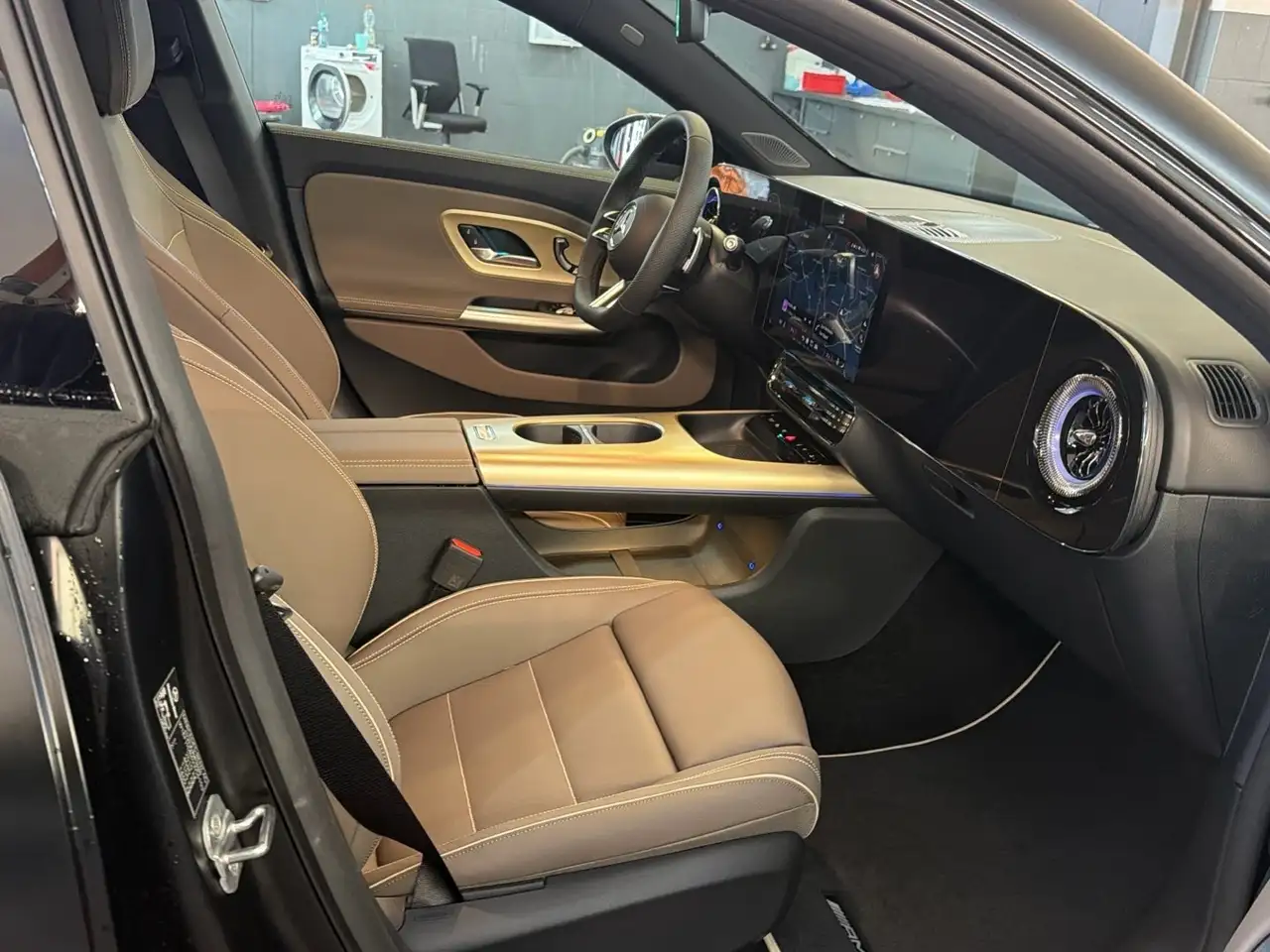 Mercedes-Benz CLA 250 13