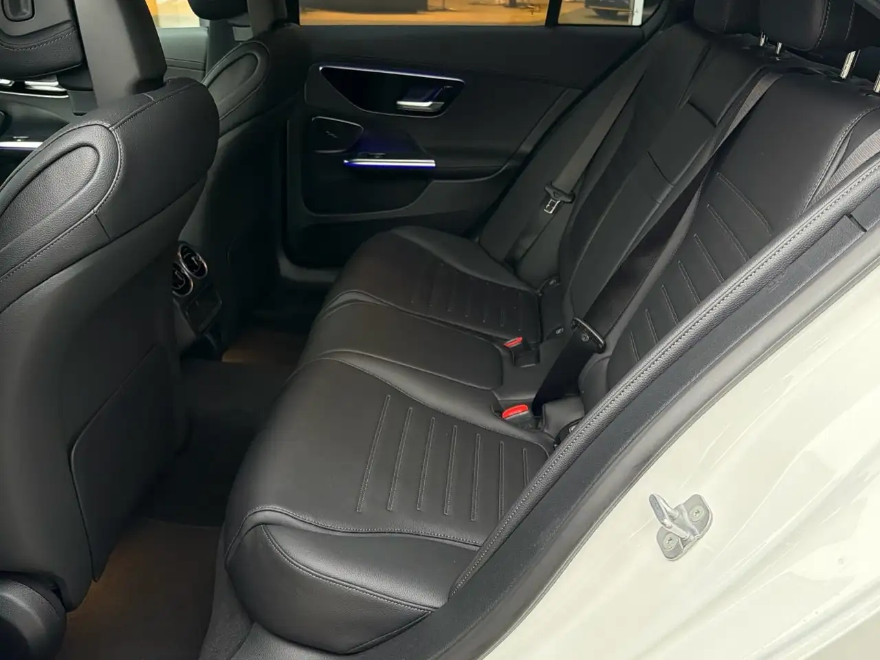 Mercedes-Benz C 220 14