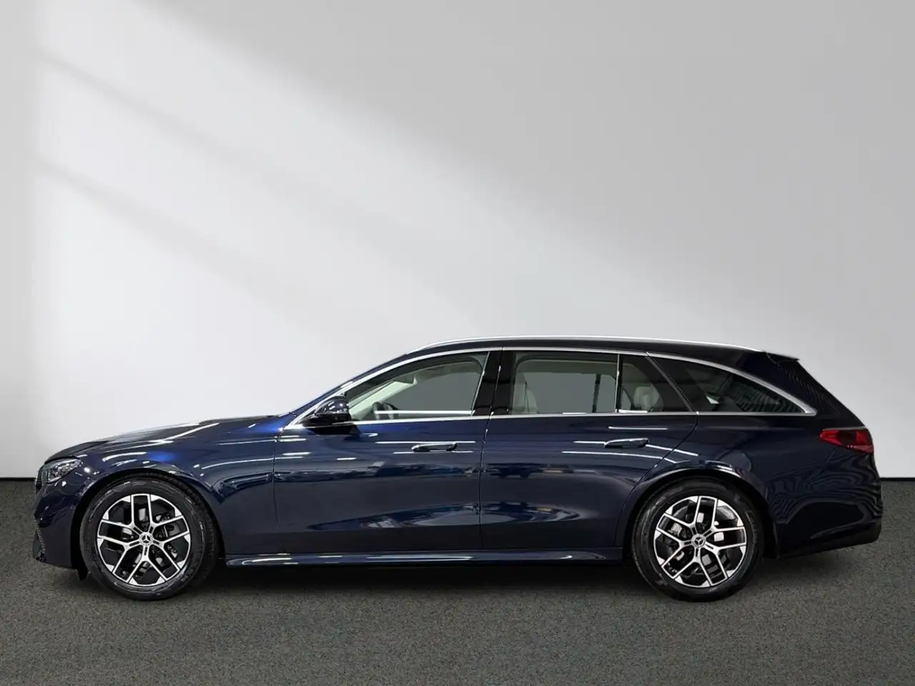 Mercedes-Benz E 200 3