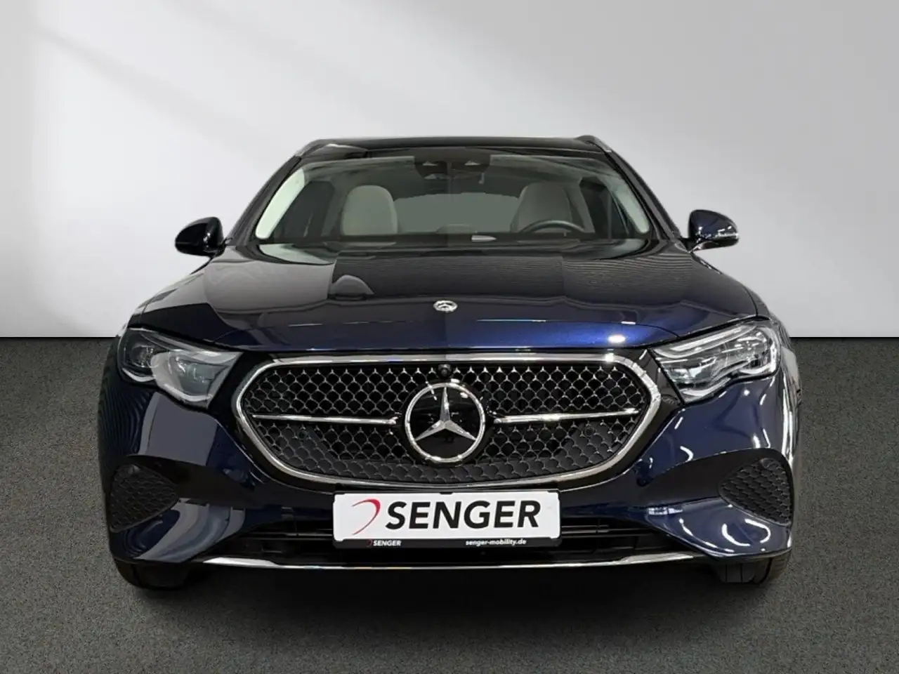 Mercedes-Benz E 200 5