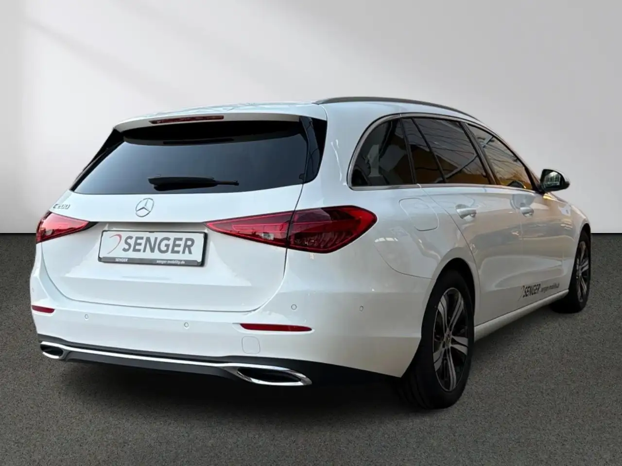 Mercedes-Benz C 200 4