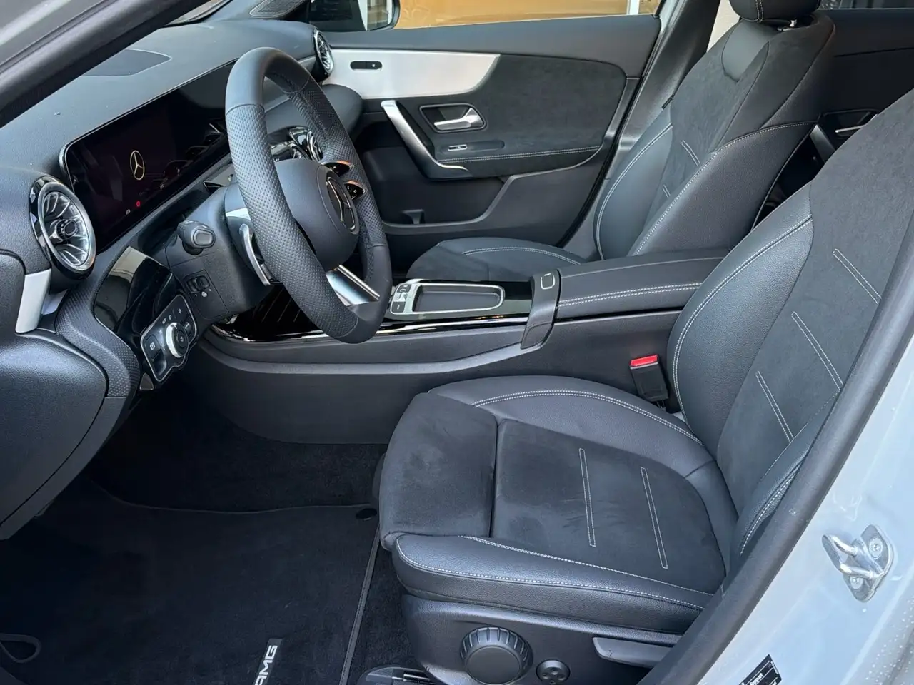 Mercedes-Benz A 200 12