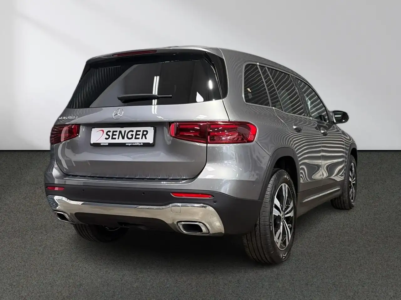 Mercedes-Benz GLB 200 4