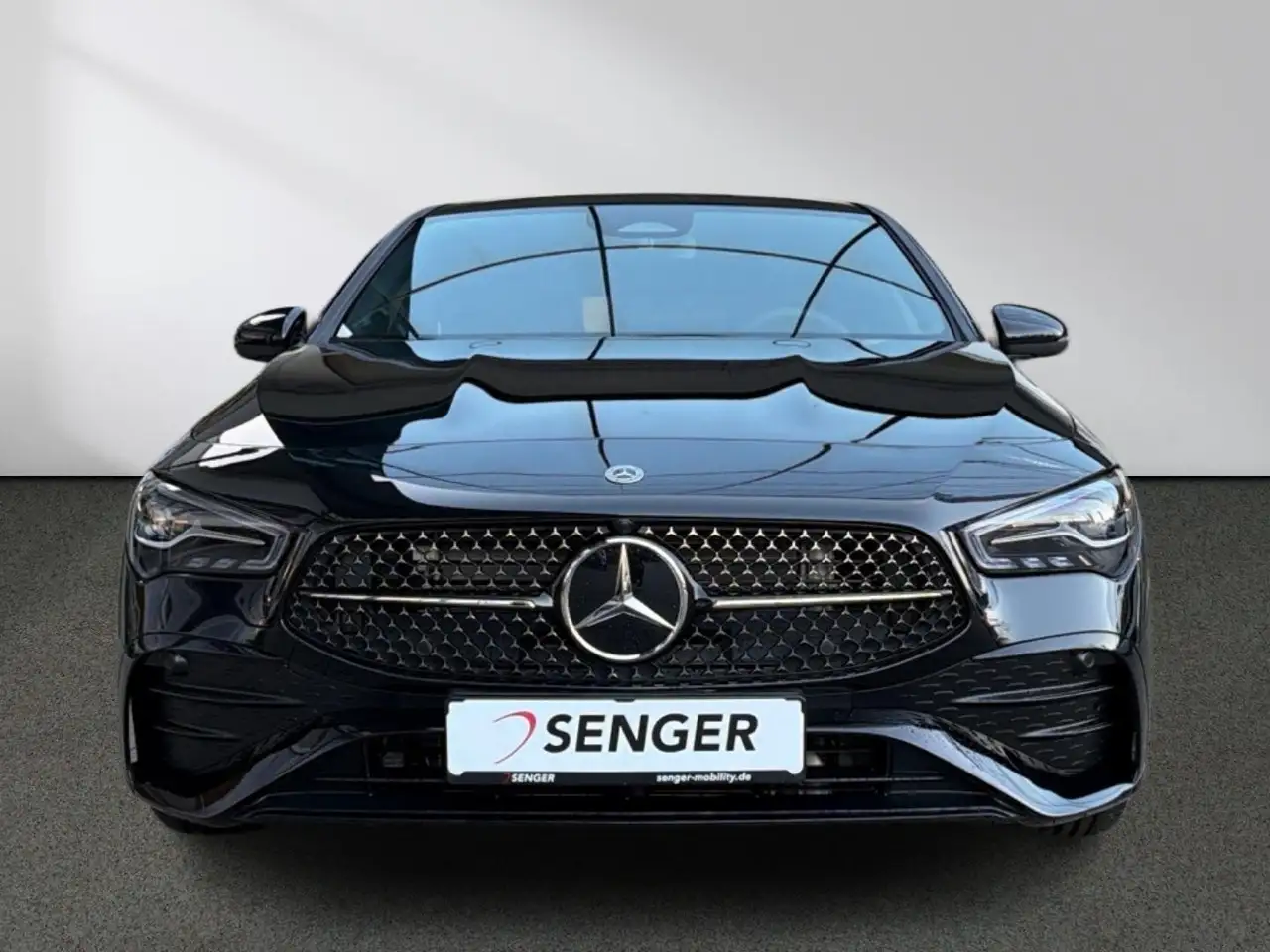Mercedes-Benz CLA 200 5