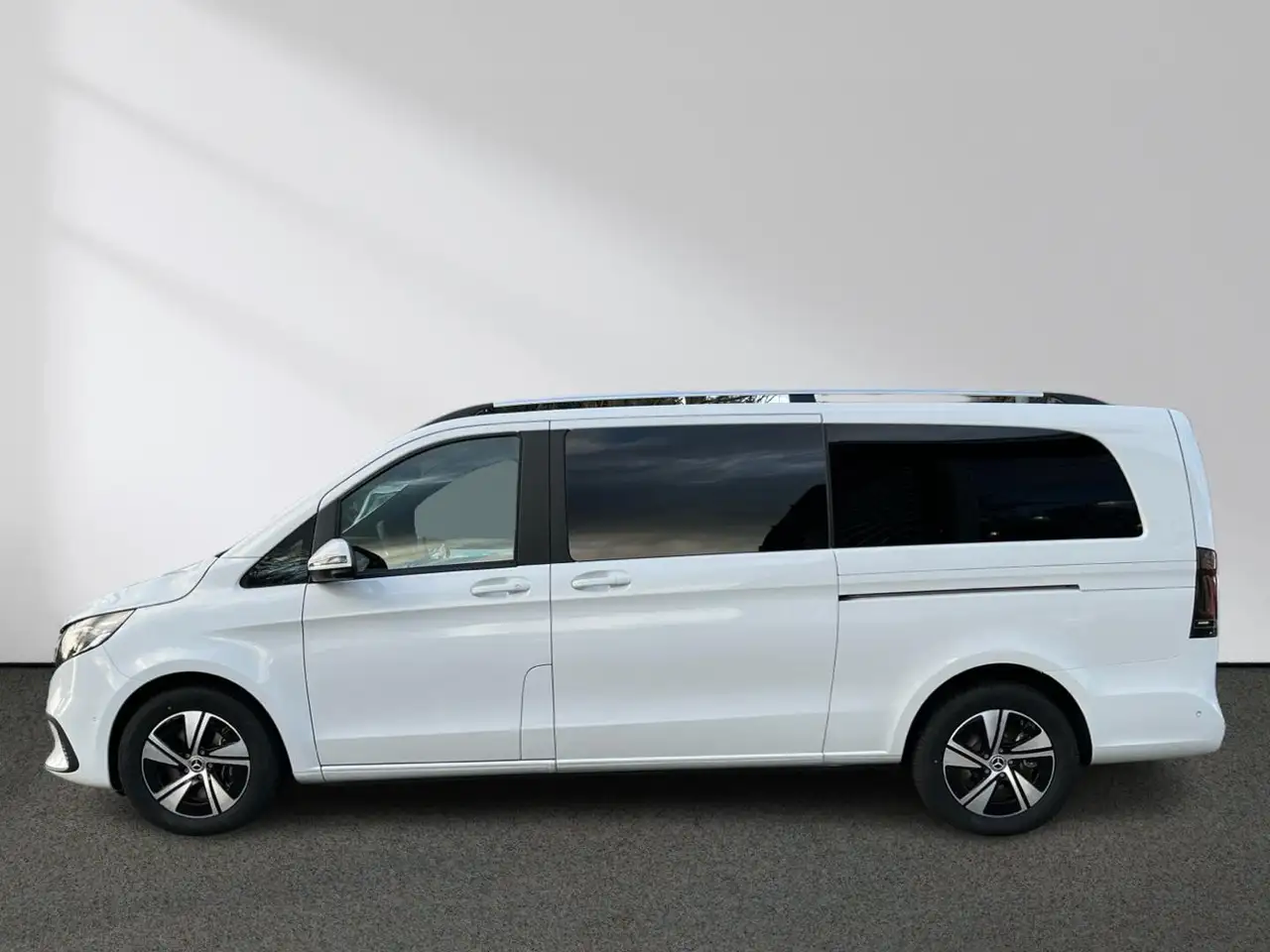 Mercedes-Benz V 250 3