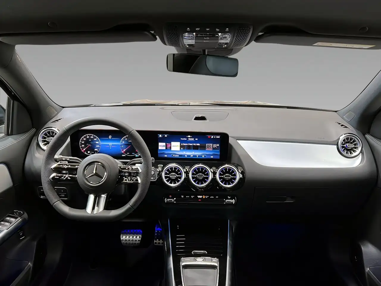 Mercedes-Benz GLA 200 10