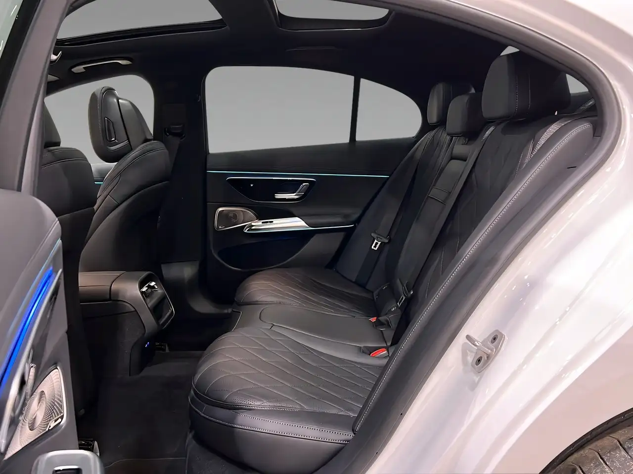 Mercedes-Benz E 450 9
