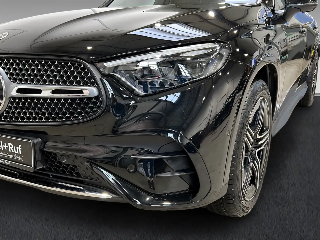 Mercedes-Benz GLC 220 3