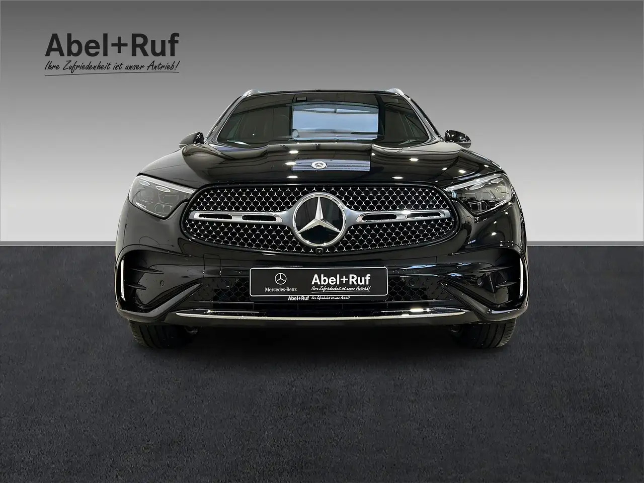 Mercedes-Benz GLC 300 2